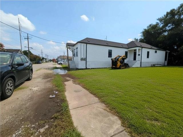2430 New Orleans St, New Orleans, LA 70119