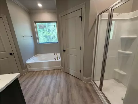 Bath - 70158 5th St, Covington, LA 70433 photo 1 of 4