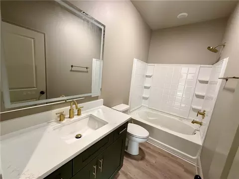 Bath - 70158 5th St, Covington, LA 70433 photo 4 of 4