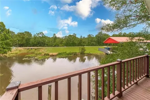 View/Area - 20372 Fairway Dr, Springfield, LA 70462 photo 1 of 5