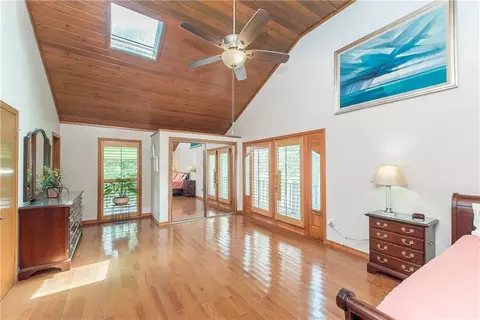 Bedroom - 20372 Fairway Dr, Springfield, LA 70462 photo 1 of 3