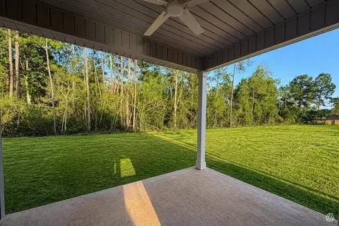 Exterior - 70152 5th St, Covington, LA 70433 photo 2 of 2