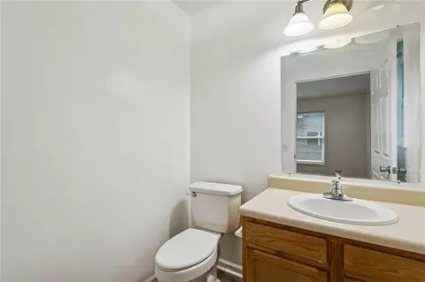Bath - 72393 Daisy St, Covington, LA 70435 photo 1 of 2