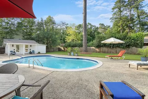 Exterior - 1012 W 11th Ave, Covington, LA 70433 photo 8 of 9