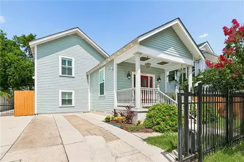 2416 Amelia St, New Orleans, LA 70115
