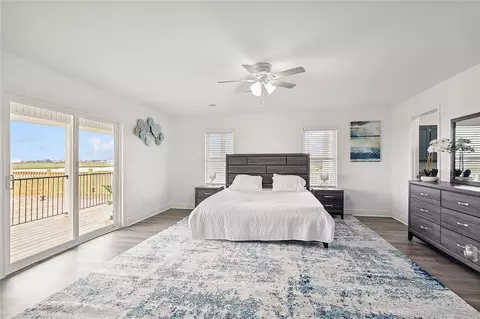 Bedroom - 104 Carr Dr, Slidell, LA 70458 photo 4 of 4