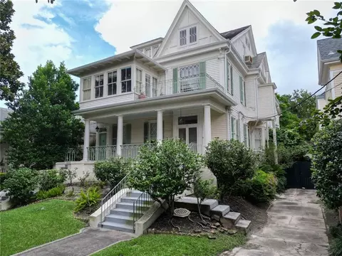 1911 Octavia St, New Orleans, LA 70115