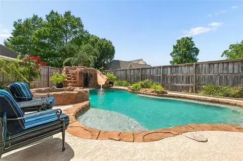 Exterior - 141 Magnolia Ct, Luling, LA 70070 photo 5 of 7