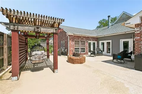 Exterior - 141 Magnolia Ct, Luling, LA 70070 photo 6 of 7