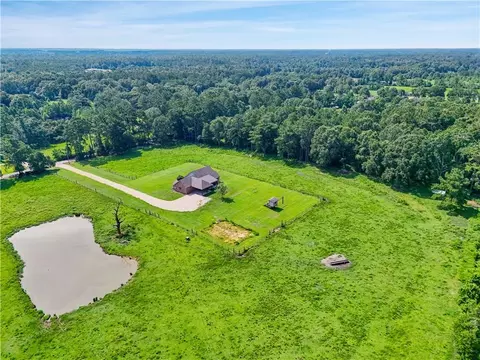 View/Area - 81265 Jim Sharp Rd, Covington, LA 70435 photo 5 of 6