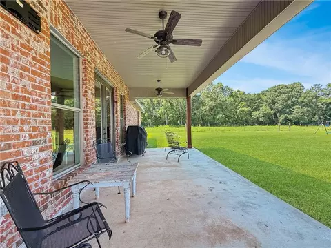 Exterior - 81265 Jim Sharp Rd, Covington, LA 70435 photo 5 of 6