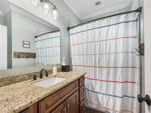Bath - 81265 Jim Sharp Rd, Covington, LA 70435 photo 4 of 5