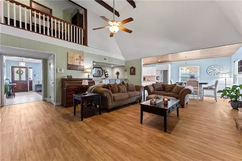 637 Chambertin Dr, Kenner, LA 70065 photo 6