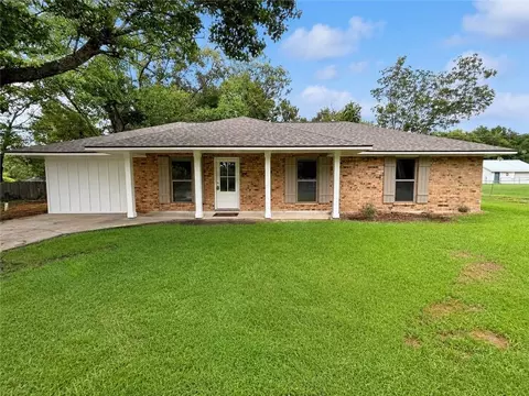 24433 Marie Ct, Loranger, LA 70446