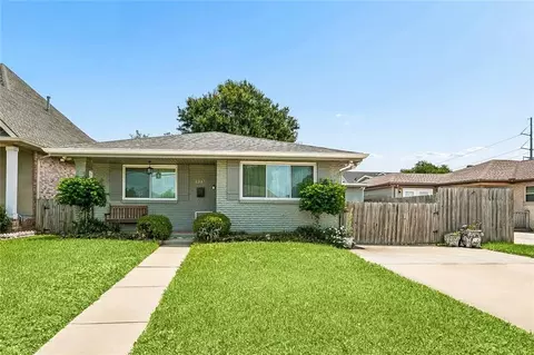 1317 Ocean Dr, Metairie, LA 70005