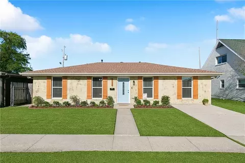 2028 Neyrey Dr, Metairie, LA 70001