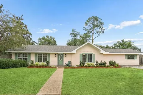 400 S 4th St, Ponchatoula, LA 70454