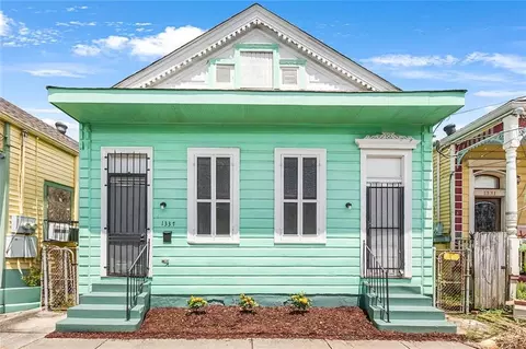 1337 Touro St, New Orleans, LA 70116