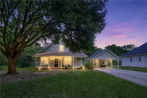 73566 Chapman Dr, Abita Springs, LA 70420