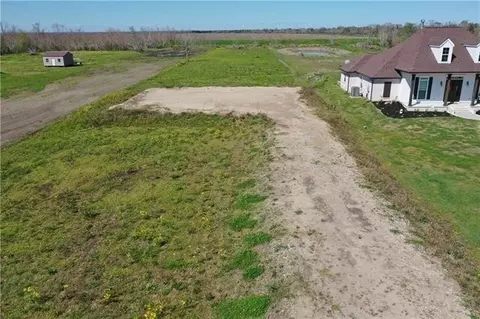 2989 E La Hwy 46 Hwy, Saint Bernard, LA 70085