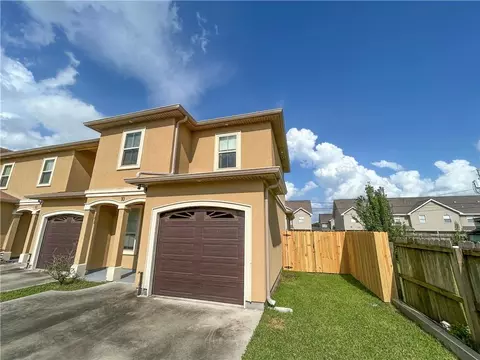 10 Francis Ln, Luling, LA 70070 photo 2