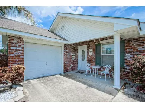 9021 La-23 St, Belle Chasse, LA 70037