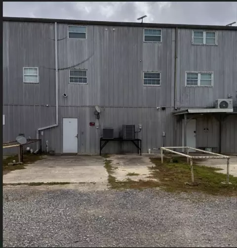 321 Sports Marina Rd, Venice, LA 70091