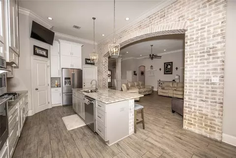 Kitchen - 559 N Caleb Dr, Slidell, LA 70461 photo 1 of 4