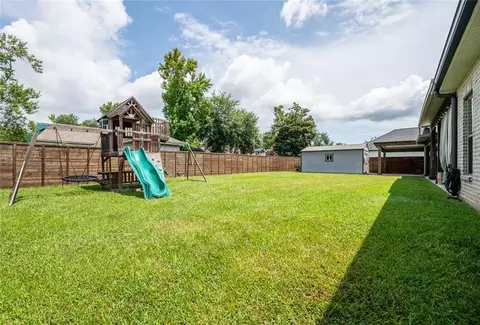 Exterior - 559 N Caleb Dr, Slidell, LA 70461 photo 8 of 9