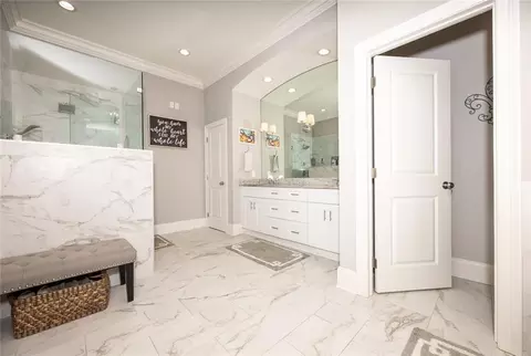Bath - 559 N Caleb Dr, Slidell, LA 70461 photo 1 of 6