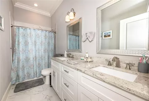 Bath - 559 N Caleb Dr, Slidell, LA 70461 photo 4 of 6