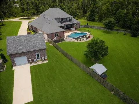 View/Area - 464 Arbor View Dr, Slidell, LA 70461 photo 2 of 4
