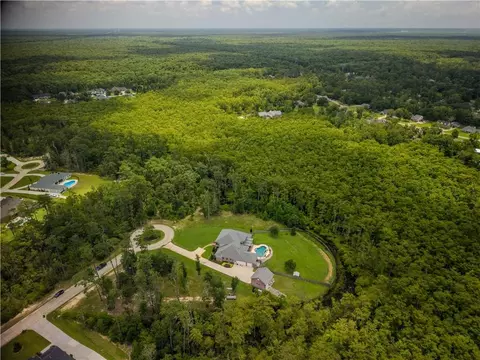 View/Area - 464 Arbor View Dr, Slidell, LA 70461 photo 4 of 4