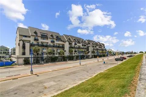7300 Lakeshore Dr #15, New Orleans, LA 70124