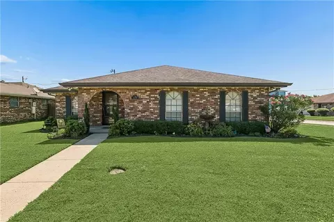3217 Jennifer Ct, Marrero, LA 70072