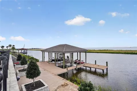 View/Area - 1480 Lakeshore Blvd, Slidell, LA 70461 photo 1 of 5