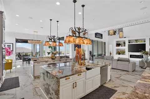 Kitchen - 1480 Lakeshore Blvd, Slidell, LA 70461 photo 3 of 3
