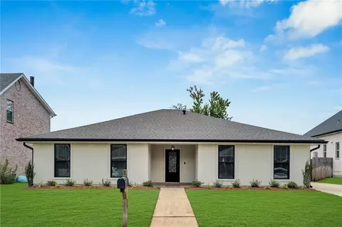 59 Dunleith Dr, Destrehan, LA 70047