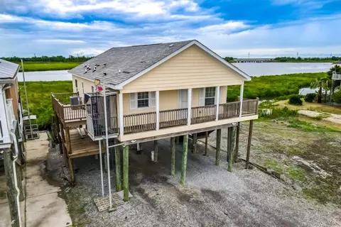 2984 Ridgeway Blvd, New Orleans, LA 70129