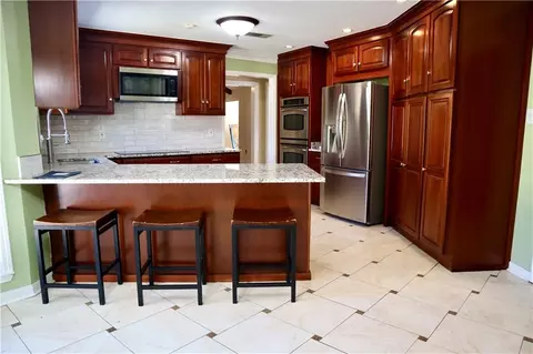 Kitchen - 32689 C C Rd, Slidell, LA 70460 photo 1 of 2