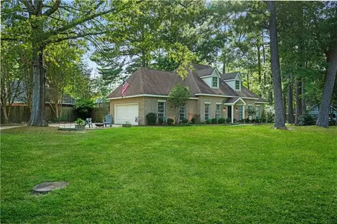 Exterior - 202 Kipling Ln, Mandeville, LA 70448 photo 3 of 6