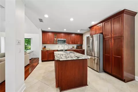 Kitchen - 258 Blue Crane No 2 Dr, Slidell, LA 70461 photo 3 of 3