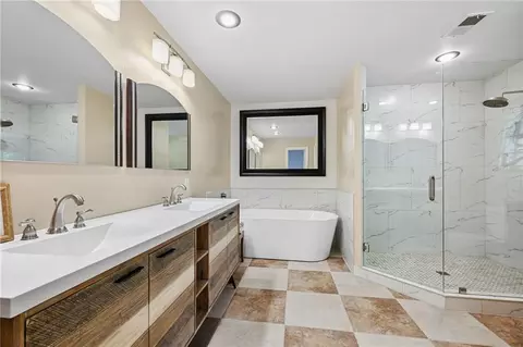 Bath - 258 Blue Crane No 2 Dr, Slidell, LA 70461 photo 2 of 4