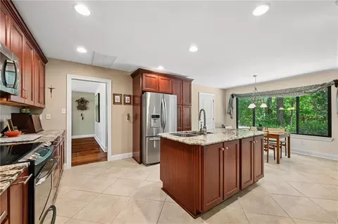 Kitchen - 258 Blue Crane No 2 Dr, Slidell, LA 70461 photo 1 of 3