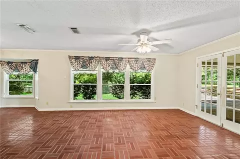 Living - 23153 Ray Keen Rd, Covington, LA 70435 photo 1 of 7