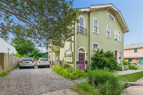 936 Joliet St #B, New Orleans, LA 70118