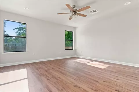 Living - 70367 D St, Covington, LA 70433 photo 5 of 6