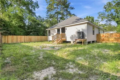 Exterior - 70367 D St, Covington, LA 70433 photo 3 of 3