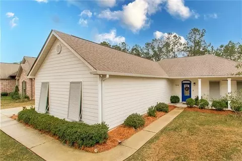 720 Perrilloux Trce, Madisonville, LA 70447