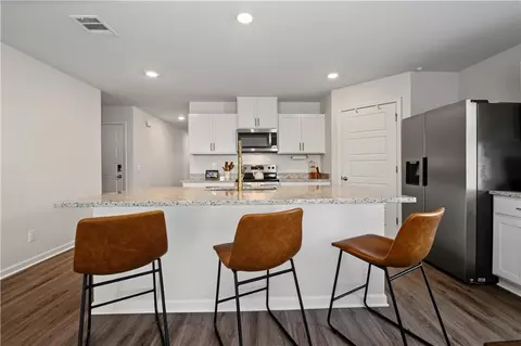 Kitchen - 48228 Grassland St, Robert, LA 70455 photo 1 of 1